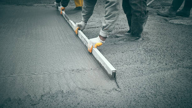 Best Decorative Concrete Services  in Greendale, IN